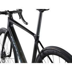 Giant TCR Advanced Pro 1-Di2 Carbon